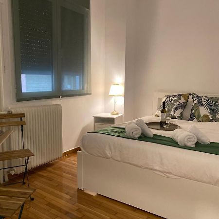 Elia Modern Apartment Athen Exterior foto